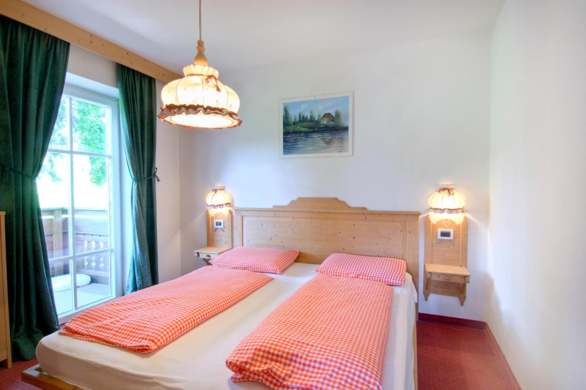 Residenz Am Kaiserweg Longostagno Eksteriør billede