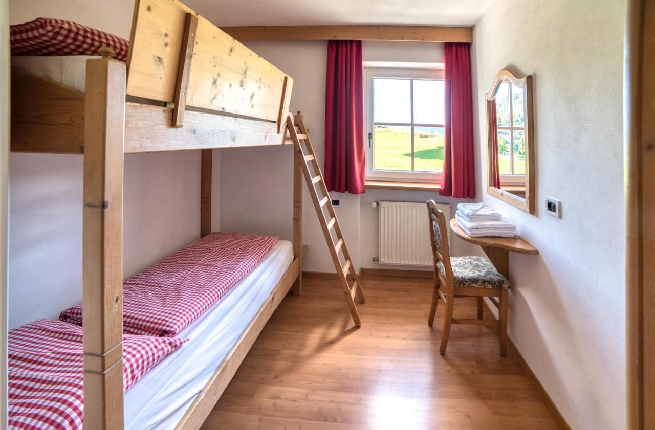 Residenz Am Kaiserweg Longostagno Eksteriør billede
