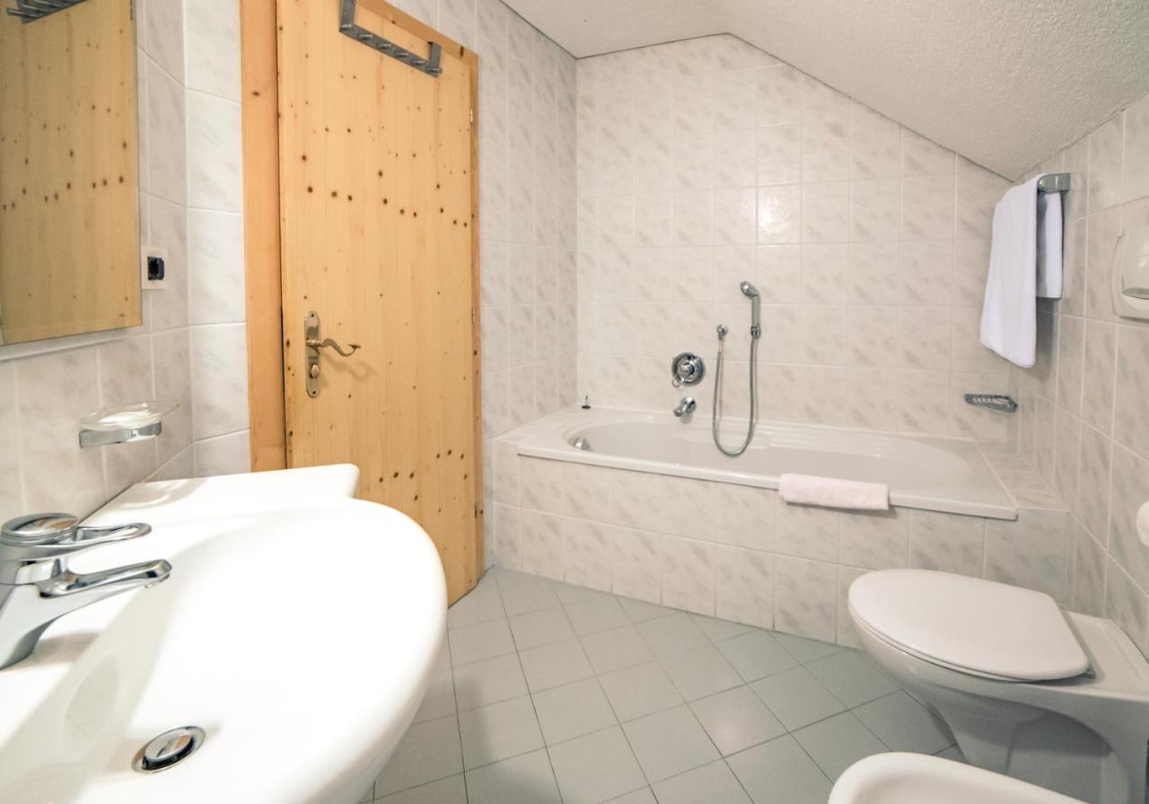 Residenz Am Kaiserweg Longostagno Eksteriør billede